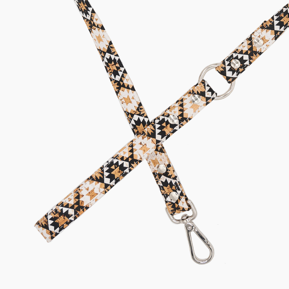 Diamond Cork Leather Leash hardware detail