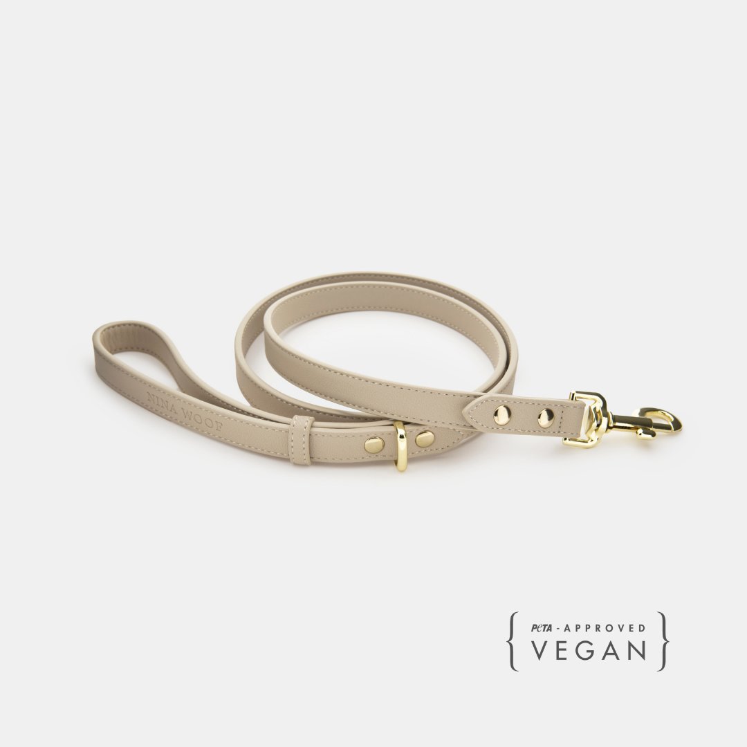 Cupertino 4 ft Vegan Leather Dog Leash in beige